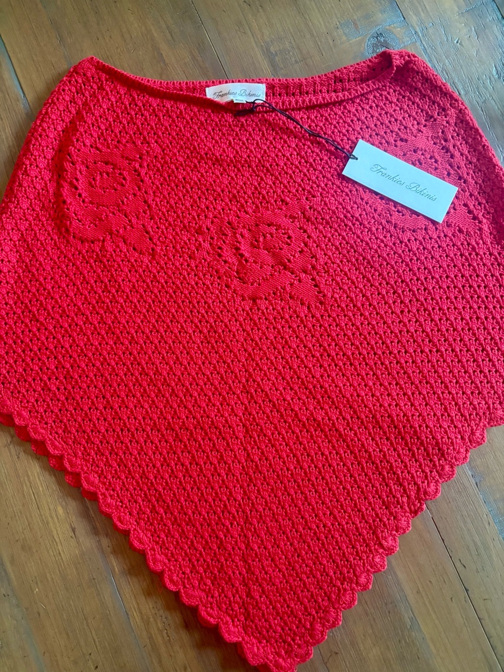 NWT Frankie’s bikinis Sophie crochet knit poncho in red rose